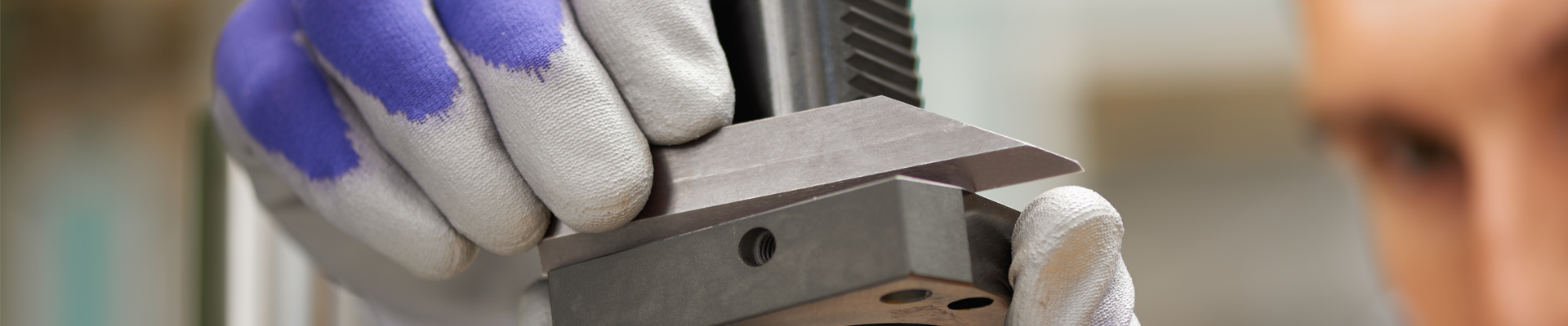 visible check of the tool assembly